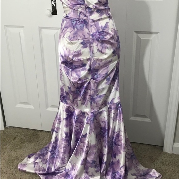 NWT Homecoming, Prom, or Spring Formal! - Picture 5 of 7